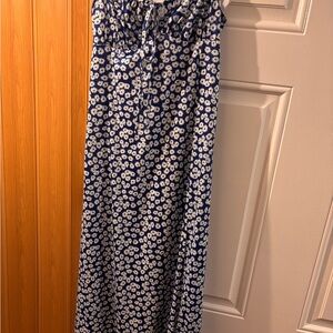 SHEIN Navy and White Floral Midi dress